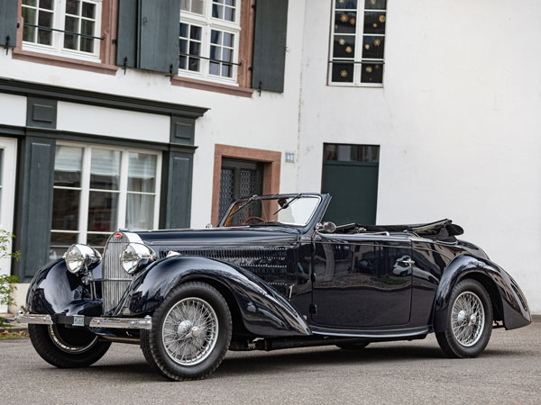 1936 Bugatti Type 57 Stelvio par Gangloff  Estimation : 600 000 - 800 000 € 