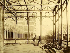 Philip Henry DELAMOTTE (1821 - 1889) 76. The Open Colonnade, Garden Front, 1852-1855 Tirage sur papier salé albuminé monté sur papie...