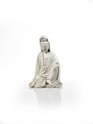 STATUETTE DE GUANYIN EN PORCELAINE BLANC DE CHINE, CHINE, DYNASTIE QING, FIN DU XVIIIE-DÉBUT DU XIXE SIÈCLE