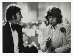 Ron GALELLA (Né en 1931) JOHN LENNON ET MICK JAGGER, 13 MARS 1974, LOS ANGELES Tirage argentique