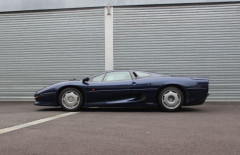 1992 Jaguar XJ 220