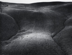 Ansel ADAMS (1902-1984) MUDHILLS, (PLATE 2, PORTFOLIO V) ARIZONA – 1947 Tirage argentique vers 1970, monté sur carton