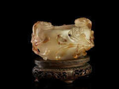 RINCE-PINCEAUX EN AGATE, CHINE, DYNASTIE QING, XIXe SIÈCLE