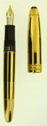 MONTBLANC	146 Gold and Black, stylo plume Meisterstück Solitaire 146 plaqué et laque noire dans un décor façon touches de piano. Plu...