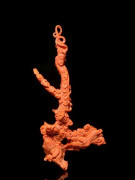 GROUPE EN CORAIL SCULPTÉ, CHINE