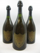 3 bouteilles CHAMPAGNE DOM PERIGNON 1964 (étiquettes léger abimée