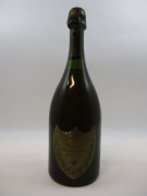 1 bouteilles CHAMPAGNE DOM PERIGNON 1966 (légèrement bas