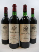 4 bouteilles 2 bts : CHÂTEAU MONTROSE 1975 2è GC Saint Estèphe (1 base goulot, 1 léger bas, étiquettes abimées, donr 1 capsule léger dé