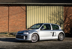 2002 Renault Clio V6 Phase 1  No reserve