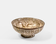 COUPE HÉMISPHÉRIQUE EN CÉRAMIQUE LUSTRÉE, KASHAN, FIN DU XIIe-DÉBUT DU XIIIe SIÈCLE