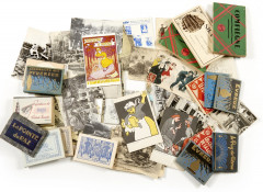 CARTES POSTALES - Ensemble de cartes postales, divers et carnets.