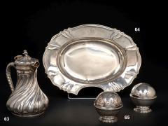 PLAT À BARBE EN ARGENT Par Jean-Mathieu Paradis, (1743-1793)