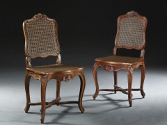 PAIRE DE CHAISES CANNÉES D'ÉPOQUE LOUIS XV