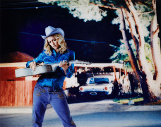 Jean-Baptiste MONDINO Né en 1949 MADONNA, GUITARE - 2002 Épreuve chromogénique montée sous diasec