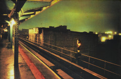 Dolorès MARAT Née en 1944 Métro - Série New York - 1993/2000 Épreuve sur papier Fresson contrecollée sur aluminium