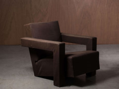 Gerrit Thomas RIETVELD (1888 - 1964) Rare fauteuil mod. R31 dit "Utrecht"- Création 1936 Structure en bois, assise, dossier et accot...