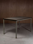 Charlotte PERRIAND, Pierre JEANNERET & Le CORBUSIER (1903-1999, 1896-1967 & 1887-1965) Table dite "Maison de la Suisse" - Circa 1933...