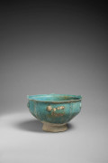 COUPE EN CÉRAMIQUE TURQUOISE, ART SELDJOUKIDE, 12e SIÈCLE