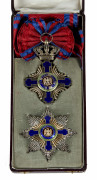 ROUMANIE - ORDRE DE L'ETOILE POUR CIVIL Ensemble de Grand-croix. Bijou en argent et émail (éclats)