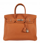 HERMÈS 2007  Sac BIRKIN 35 Taurillon Clémence orange Garniture métal argenté palladié  BIRKIN 35 bag Orange Clémence...