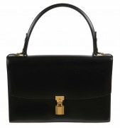 HERMÈS 1963  Sac CADENAS Box noir Garniture métal plaqué or  CADENAS bag Black box calfskin leather Gilt metal har...