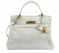 HERMÈS 1955  Sac KELLY Retourné 32 Cuir grainé blanc Garniture métal plaqué or  KELLY Retourné 32 bag White full-gra...