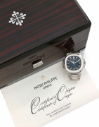 PATEK PHILIPPE  Nautilus, ref. 5711/1A, n° 5743319 / 4883775