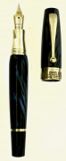 MONTEGRAPPA Stylo plume de la collection Miya. Celluloïd bleu marbré et attributs argent. Plume or 18 carats moyenne, remplissage...