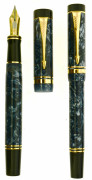 PARKER Parure plume Centenial + roller de la collection Duofold. Résine bleu saphir et attributs plaqués argent. Plume or 18 carat...