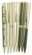 DUPONT 8 stylos bille de la collection Classique.