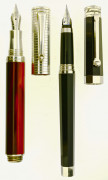 MONTEGRAPPA 2 stylos plume : un modèle Espressione Duetto, corps bordeaux marbré, capuchon annelé et attributs argent, plume or 18...