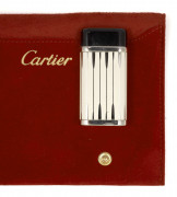 CARTIER Briquet Ovale en platinum laqué blanc à décor Art Déco