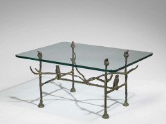 Diego GIACOMETTI (1902-1985) 1902-1985 Table basse trapézoïdale, modèle aux " hiboux et aux grenouilles " - Modèle créé circa 1960,...