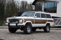 1990 Jeep Grand Wagoneer  No reserve