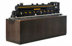 ¤ IMPORTANTE LOCOMOTIVE STYLISEE  Fabrication Américaine, circa 1940