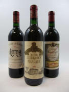 12 bouteilles 6 bts : CHÂTEAU LA GURGUE 1990 Margaux (1 base goulot, étiquettes fanées, 1 mal collée)