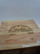 3 bouteilles CHÂTEAU HAUT BRION 2005 1er GC Pessac Léognan Caisse bois d'origine