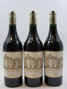 3 bouteilles CHÂTEAU HAUT BRION 2009 1er GC Pessac Léognan (étiquettes léger abimées)