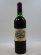 1 bouteille CHÂTEAU LAFITE ROTHSCHILD 1969 1er GC Pauillac (haute épaule