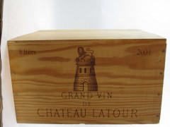 6 bouteilles CHÂTEAU LATOUR 2001 1er GC Pauillac Caisse bois d'origine