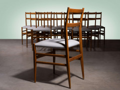 Gio PONTI (1891 - 1979) Suite de douze chaises mod. 646 dites «Leggera» – Création 1951 Piètement et structure en frêne massif, assi...