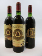 3 bouteilles CHÂTEAU ANGELUS 1979 1er GCC (A) Saint Emilion (2 légèrement bas