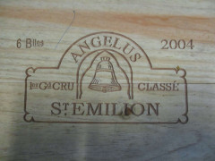 6 bouteilles CHÂTEAU ANGELUS 2004 1er GCC (B) Saint Emilion Caisse bois d'origine