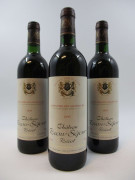 3 bouteilles CHÂTEAU BEAUSEJOUR BECOT 1995 1er GCC (B) Saint Emilion (étiquettes fanées