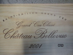 6 bouteilles CHÂTEAU BELLEVUE 2001 GCC Saint Emilion Caisse bois d'origine
