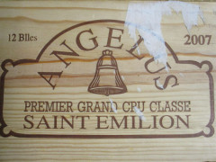 12 bouteilles CHÂTEAU ANGELUS 2007 1er GCC (B) Saint Emilion Caisse bois d'origine