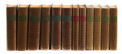 André MALRAUX 1901-1976 Réunion de 12 volumes de la collection " Bibliothèque de la Pléiade " publiés par la maison Gallimard