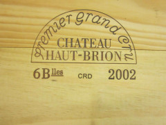 6 bouteilles CHÂTEAU HAUT BRION 2002 1er GC Pessac Léognan Caisse bois d'origine