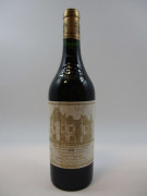 1 bouteille CHÂTEAU HAUT BRION 1993 1er GC Pessac Léognan (étiquette tachée)