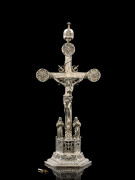 PENDULE CRUCIFIX ALLEMANDE, HANAU, FIN DU XIXe SIÈCLE